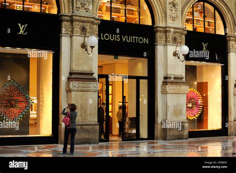 lv itali|buying louis vuitton in milan.